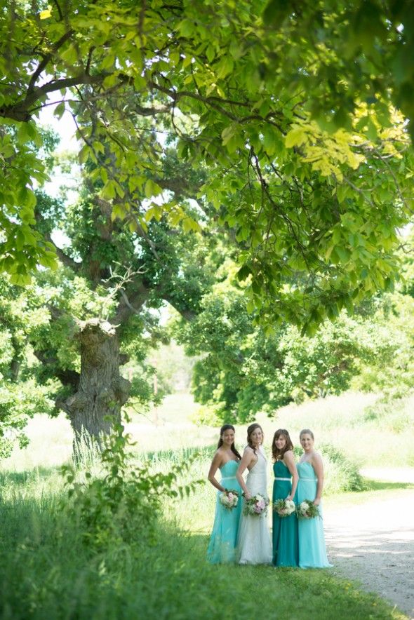 Bridesmaids in Long Mint Green Gowns