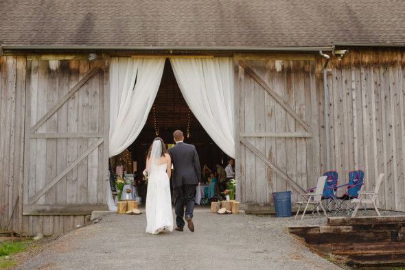 Rustic Elegant Barn Wedding