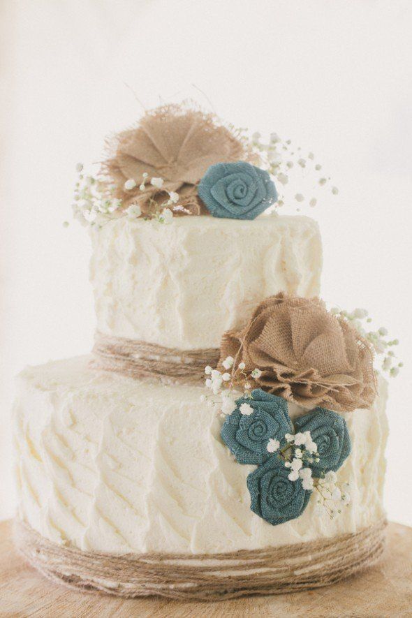 Burlap Cake- From 10 Great Ways To Use Burlap At Your Wedding
