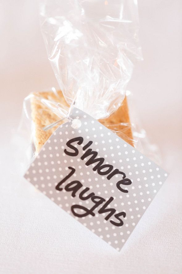 S'more wedding favors