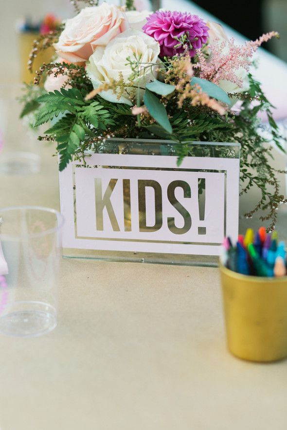 Kids Table Sign