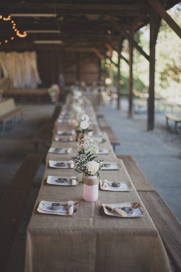 Burlap Wedding Tables From Los Angeles Rustic Wedding With Amazing Details And Stunning Ideas