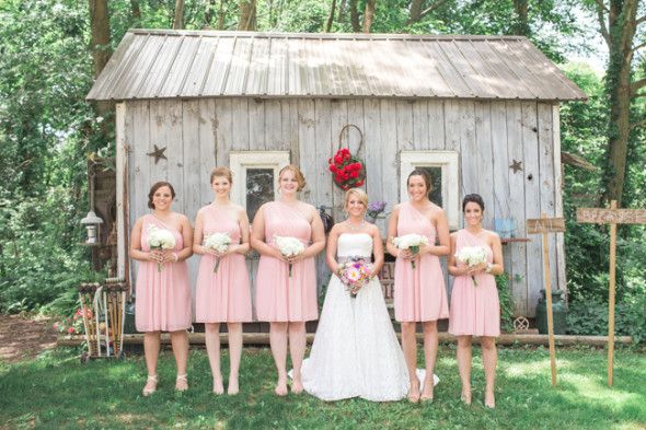 Rustic Country Style Wedding With Great Ideas For An Outdoor Wedding