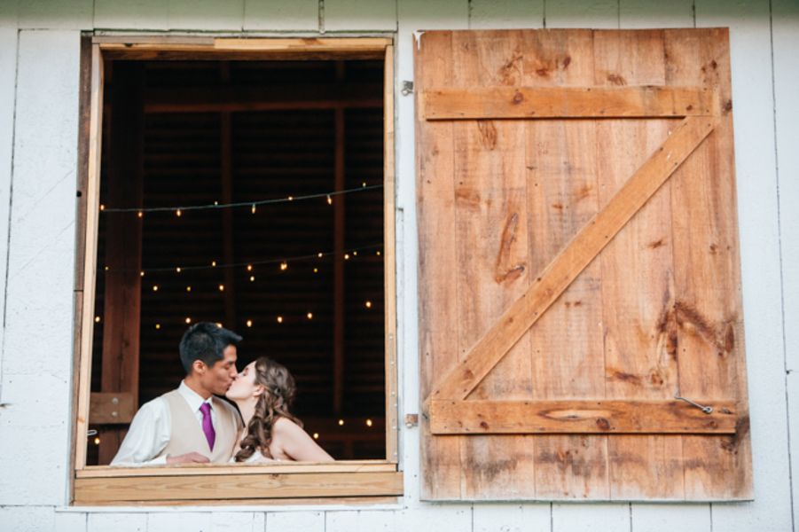 A classic country chic wedding