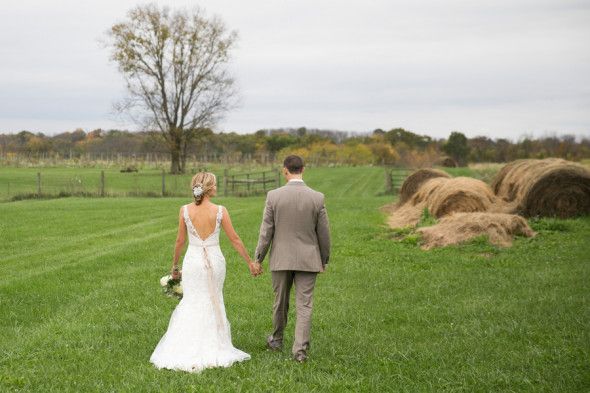 A stunning wedding with beautiful rustic and country wedding ideas