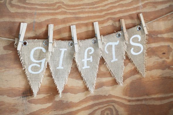 Burlap Gifts Sign