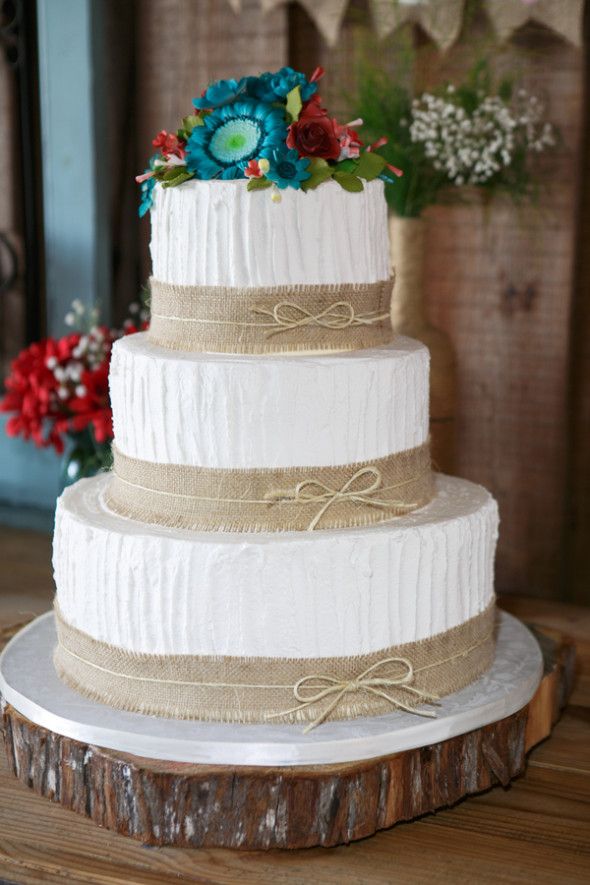 Burlap Style Wedding Cake