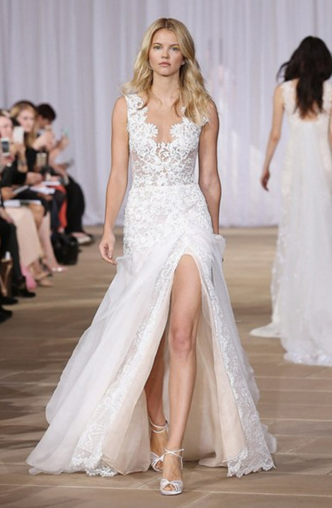 10 Perfect Wedding Gowns For A Barn Wedding
