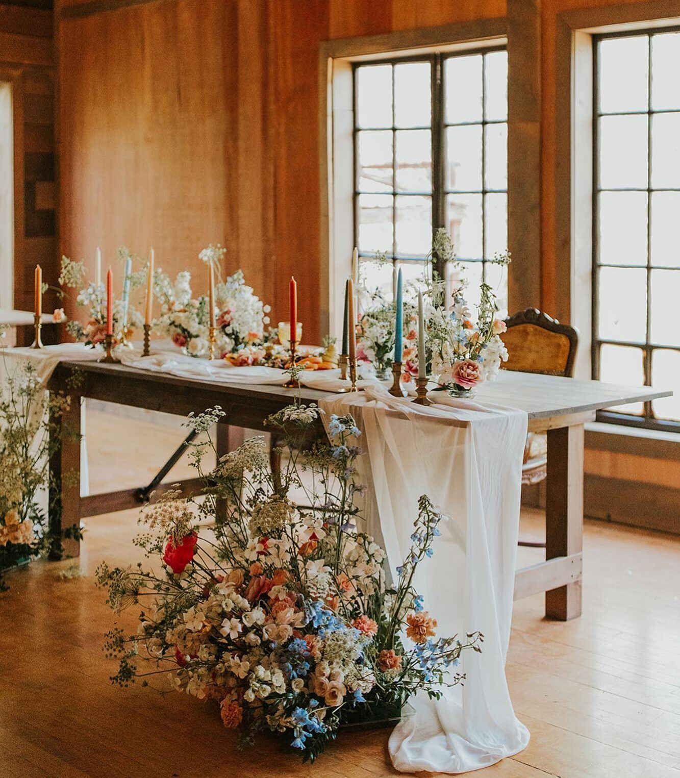 wedding table decorated with flowers
