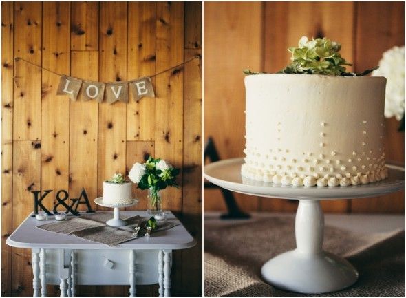 10 Super Sweet Small Wedding Cakes