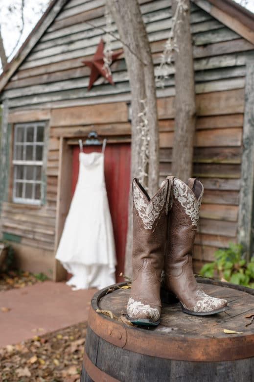 Southern Rustic Barn Wedding