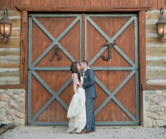 Rustic Spring Weddings - Ideas and Colors for Spring Weddings