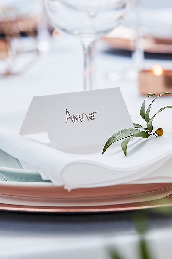personalized place cards for your rustic wedding you can find online