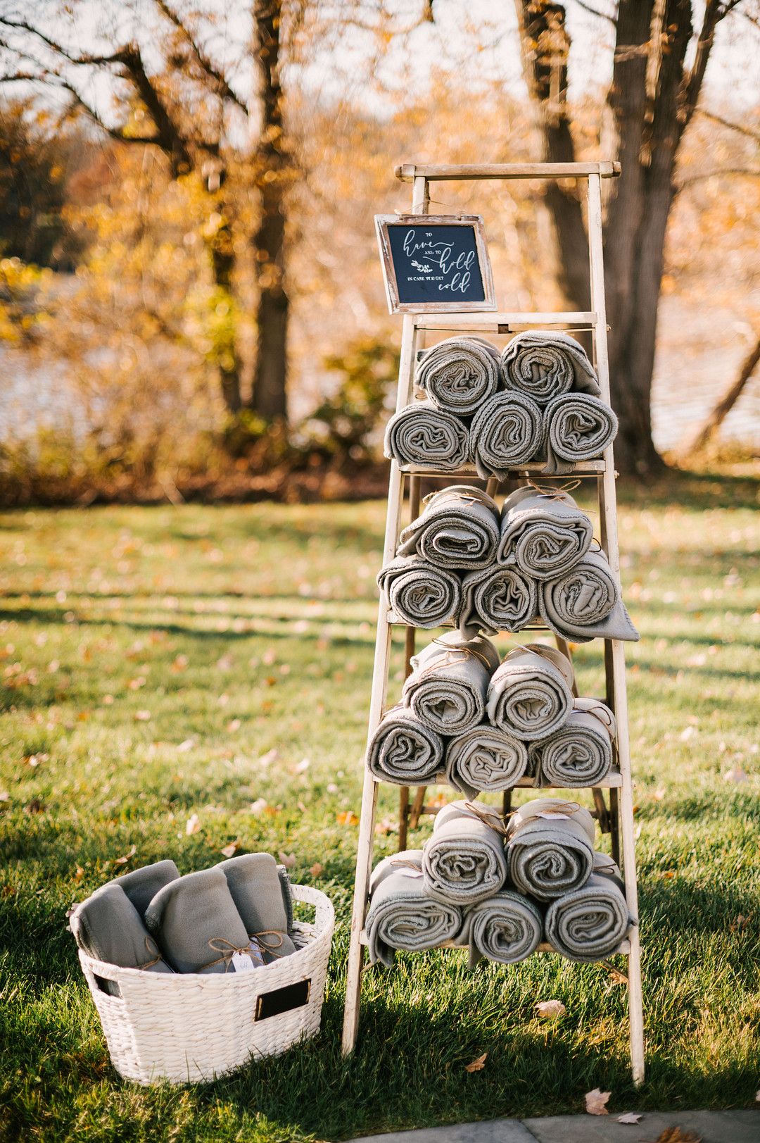 blankets for wedding guests