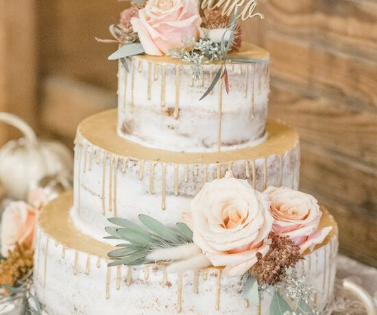 Old Fashioned Mocha Wedding Cake | Sue | Flickr
