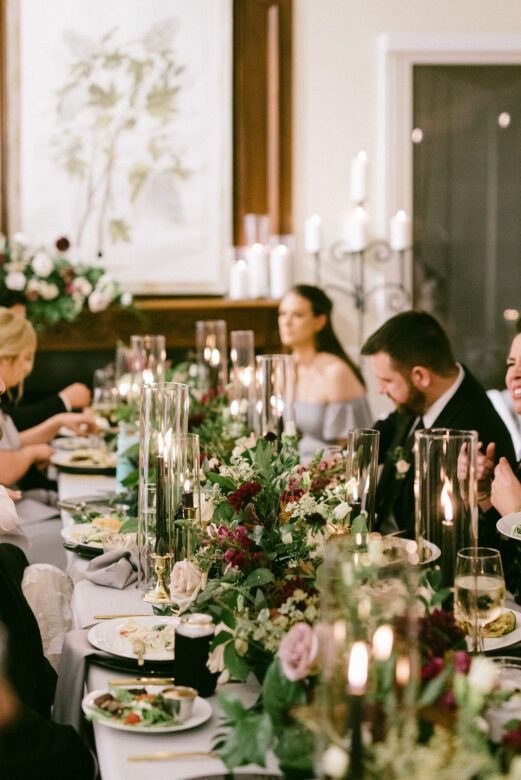 sit down dinner at wedding reception