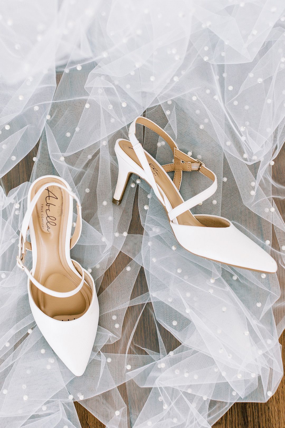 bridal shoes and veil