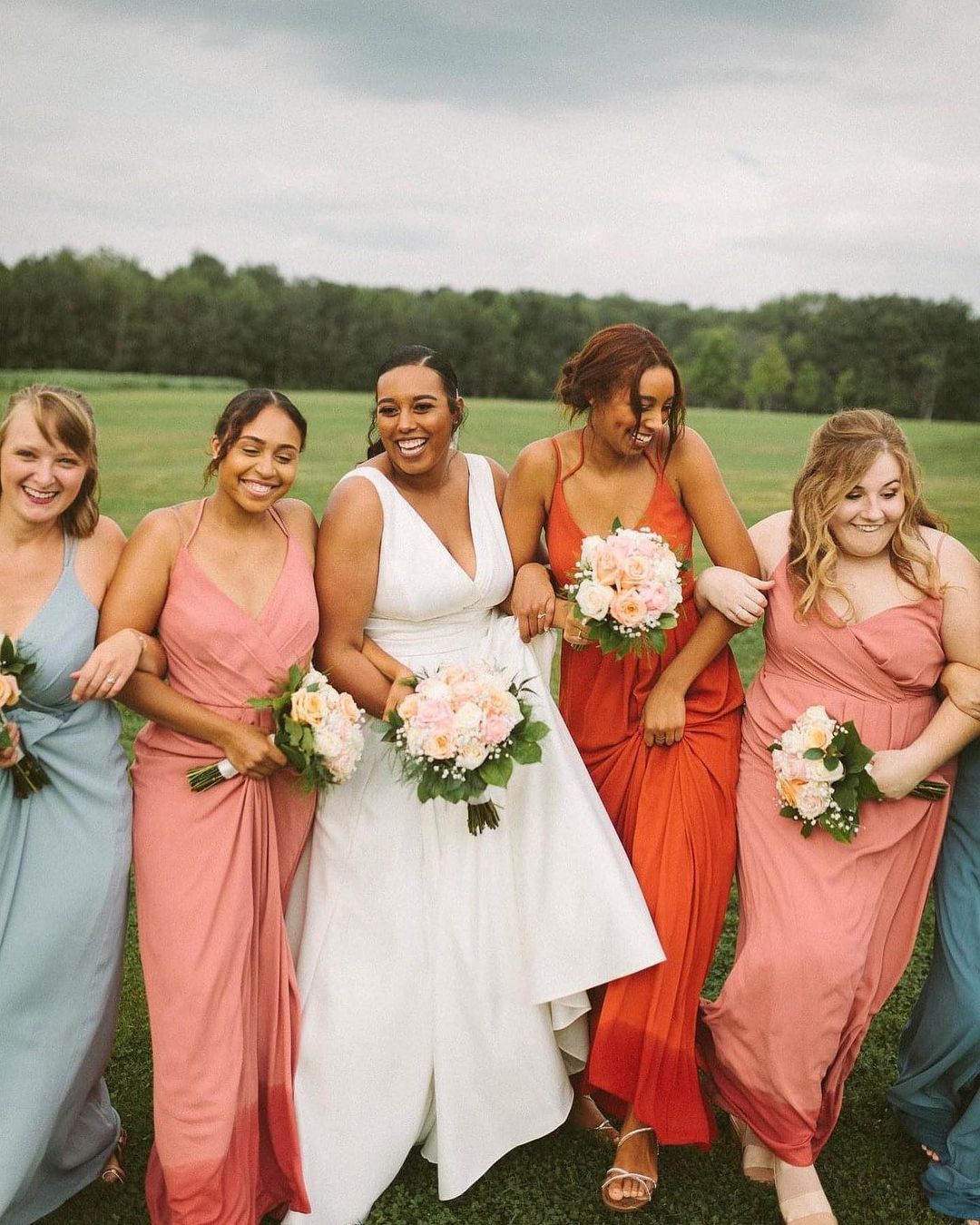 Rustic Wedding Color Palettes for your Bridesmaids - Rustic Wedding Chic