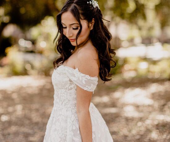 customize your wedding dress
