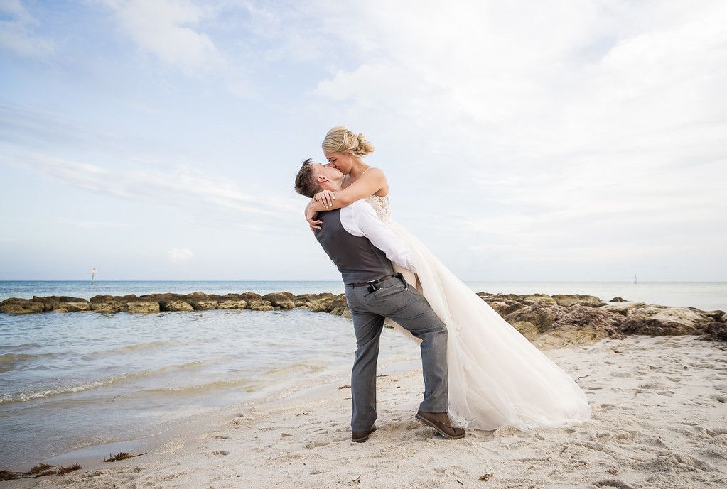 why couples are choosing to elope key west