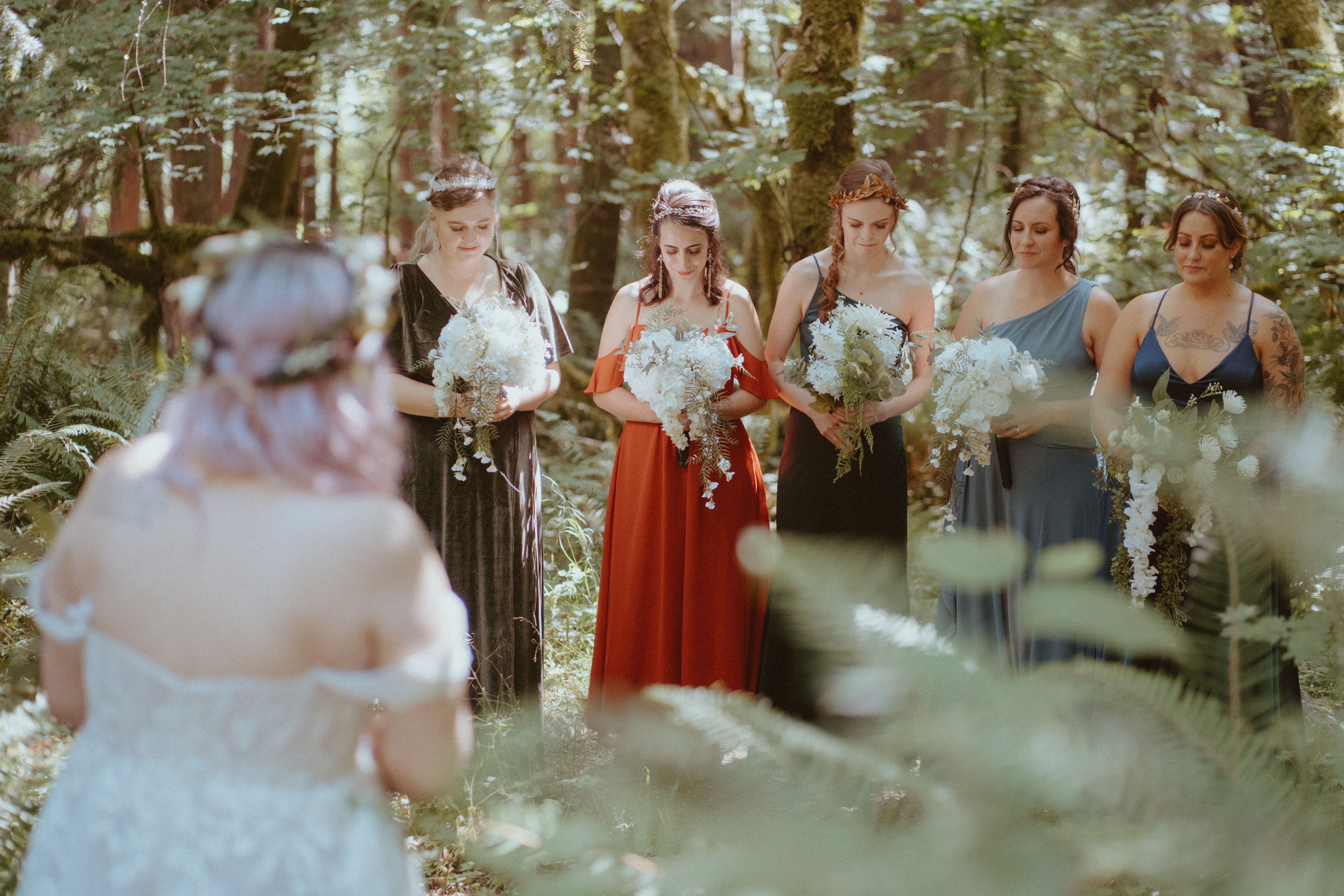 bridesmaids at wedding in mount rainier
