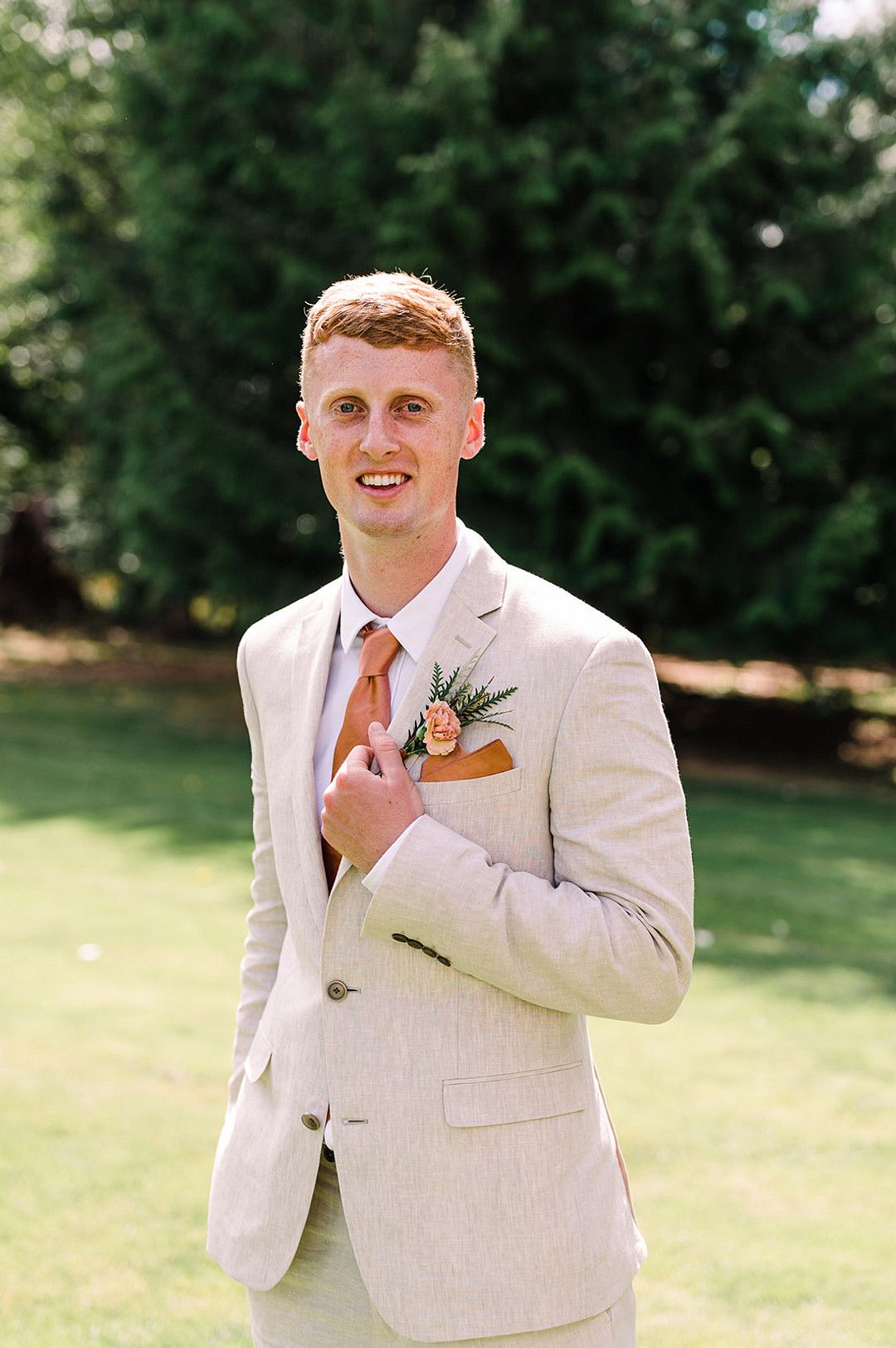 groom in suit at Backyard Wedding in Washington